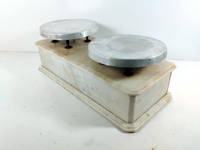 balanza 2 platos marmol blanco 20x57x23.7-25.5 1u